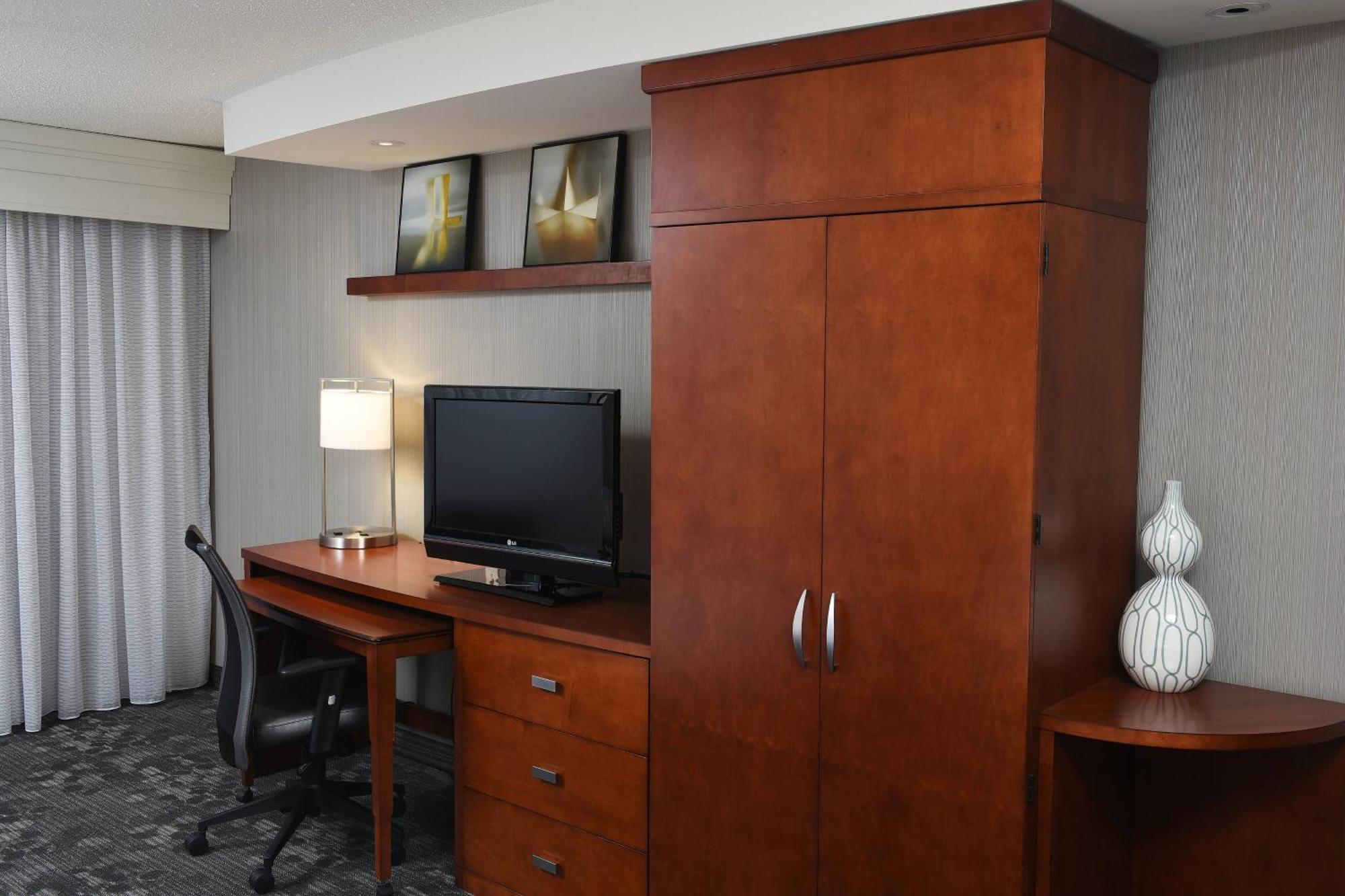Courtyard By Marriott Sioux Falls Exterior foto